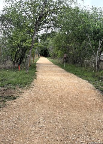 9107 LAGUNA HLS, Selma, TX 78154