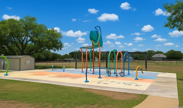 9107 LAGUNA HLS, Selma, TX 78154