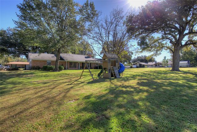 121 Lewis Street, Sulphur Springs, TX 75482