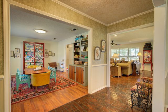 121 Lewis Street, Sulphur Springs, TX 75482