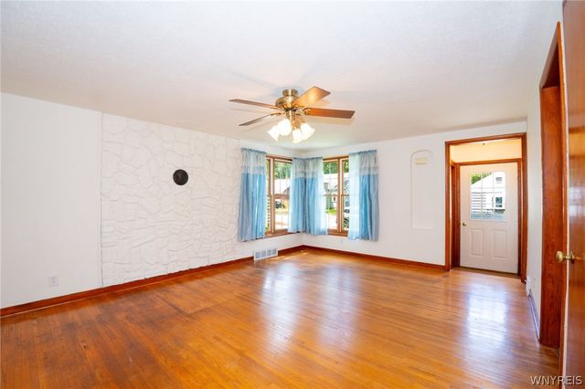 317 North Avenue, North Tonawanda, NY 14120
