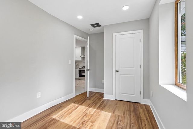 1509 VENICE AVE, Bristol, PA 19007