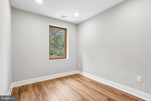 1509 VENICE AVE, Bristol, PA 19007