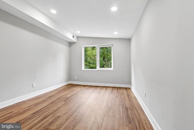 1509 VENICE AVE, Bristol, PA 19007