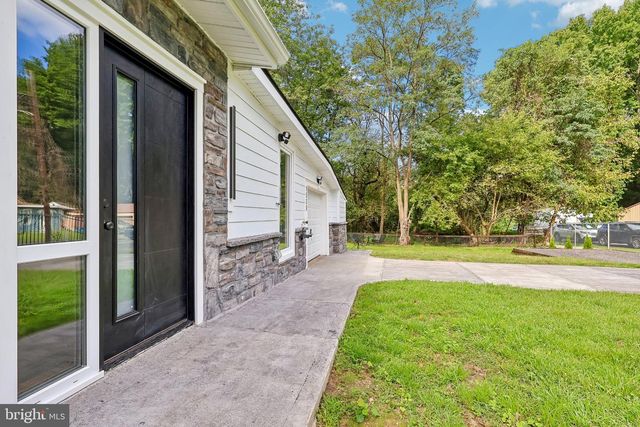 1509 VENICE AVE, Bristol, PA 19007