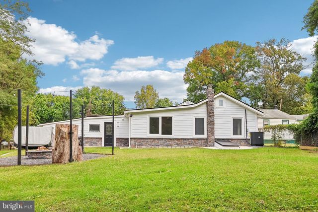 1509 VENICE AVE, Bristol, PA 19007