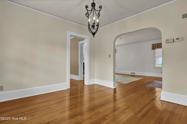 6 Keaton Avenue, Wilmington, NC 28403