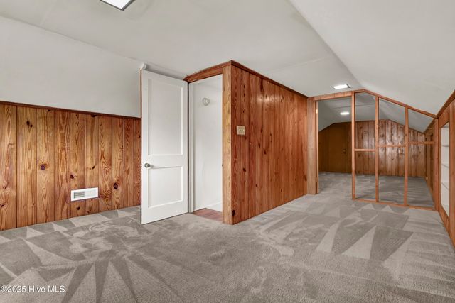 6 Keaton Avenue, Wilmington, NC 28403