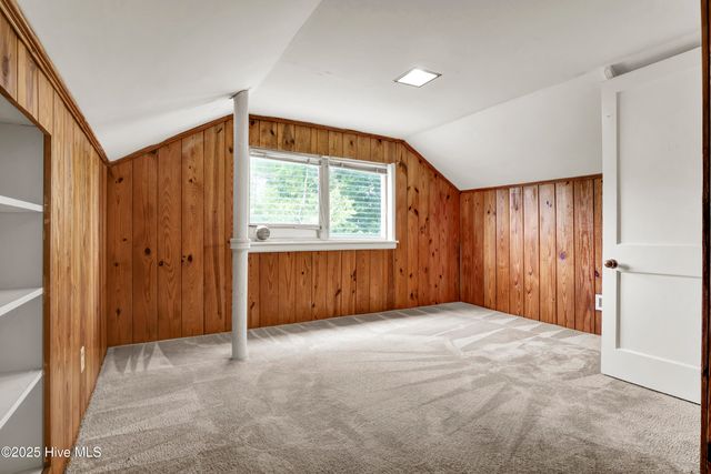 6 Keaton Avenue, Wilmington, NC 28403