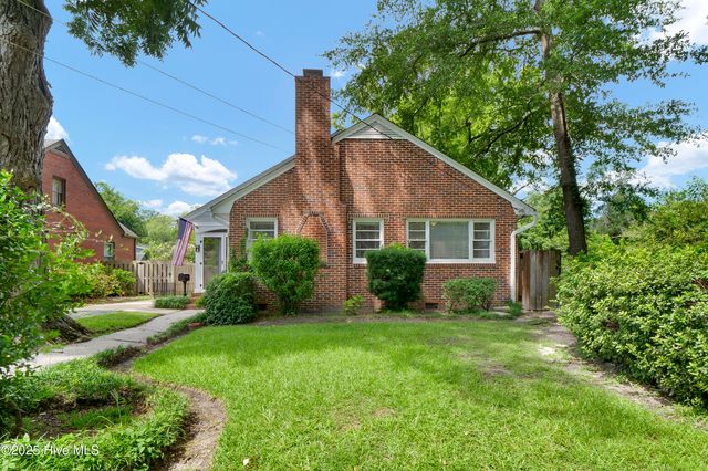 6 Keaton Avenue, Wilmington, NC 28403