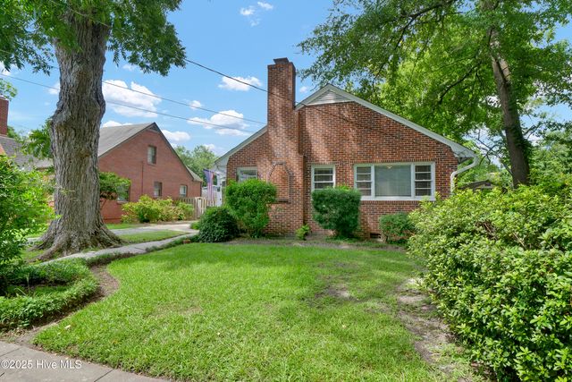 6 Keaton Avenue, Wilmington, NC 28403