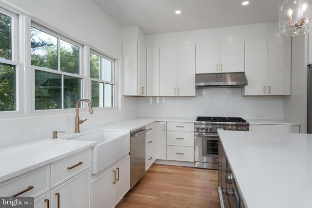 380 FRANKLIN AVE, Princeton, NJ 08540