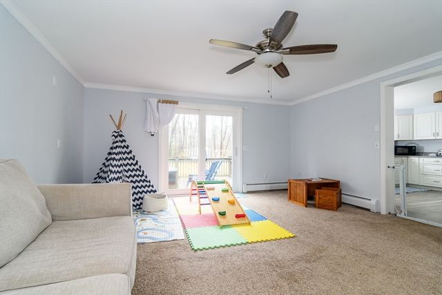 2 Sawmill Cir, Charlton, MA 01507