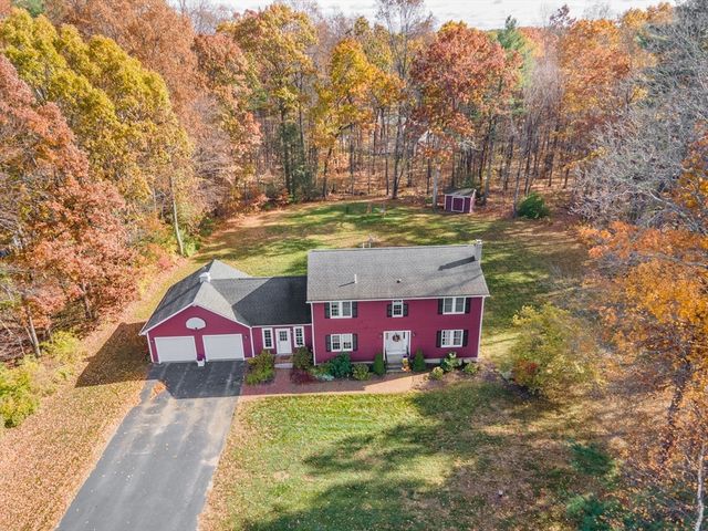 2 Sawmill Cir, Charlton, MA 01507