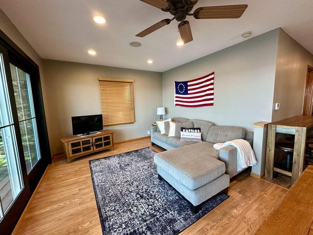 N4782 N Lakeshore Drive, Princeton, WI 54968