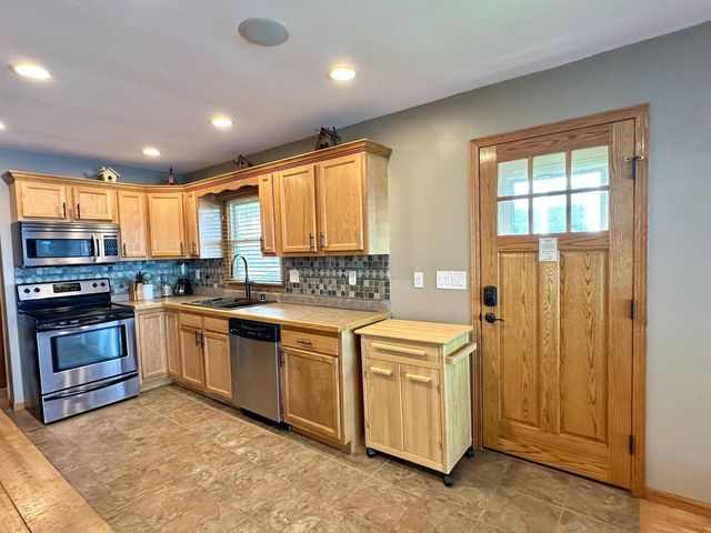 N4782 N Lakeshore Drive, Princeton, WI 54968