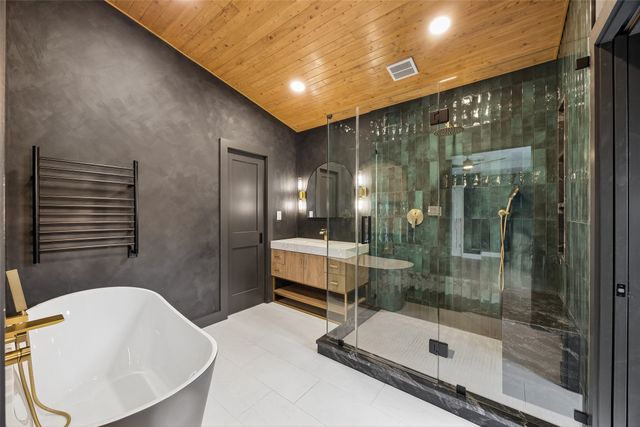 4321 Bradford Drive, Grapevine, TX 76051