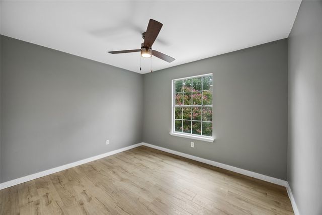 4321 Bradford Drive, Grapevine, TX 76051