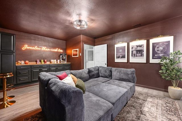 1605 Greyson DR, Round Rock, TX 78664