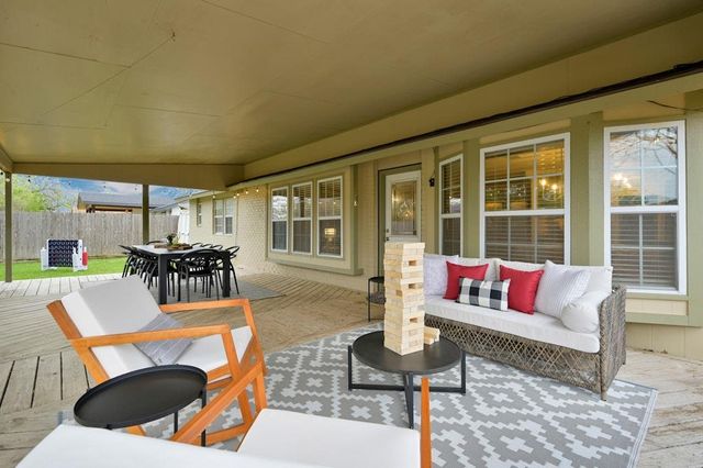 1605 Greyson DR, Round Rock, TX 78664