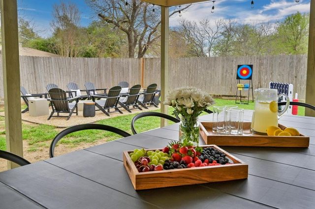 1605 Greyson DR, Round Rock, TX 78664