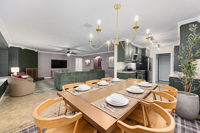 1605 Greyson DR, Round Rock, TX 78664