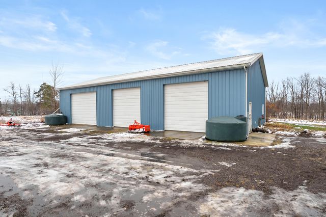 1500 Sanford Lane, Buchanan Twp, MI 49107