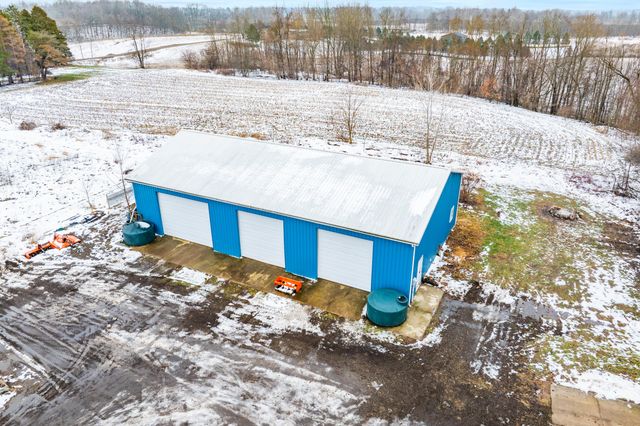 1500 Sanford Lane, Buchanan Twp, MI 49107