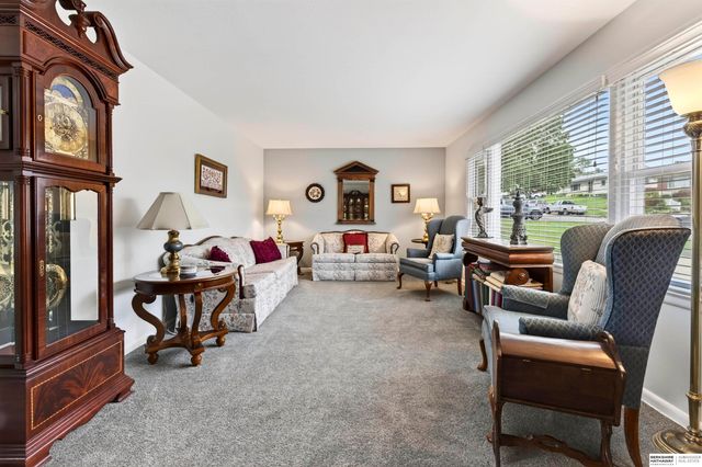 1220 Bellaire Boulevard, Bellevue, NE 68005