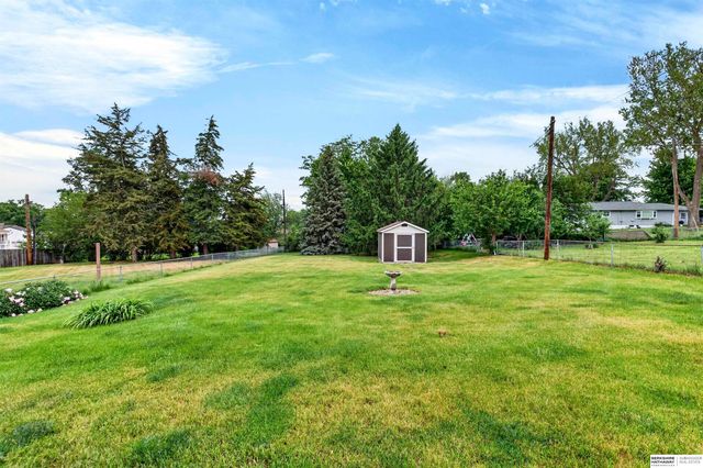 1220 Bellaire Boulevard, Bellevue, NE 68005