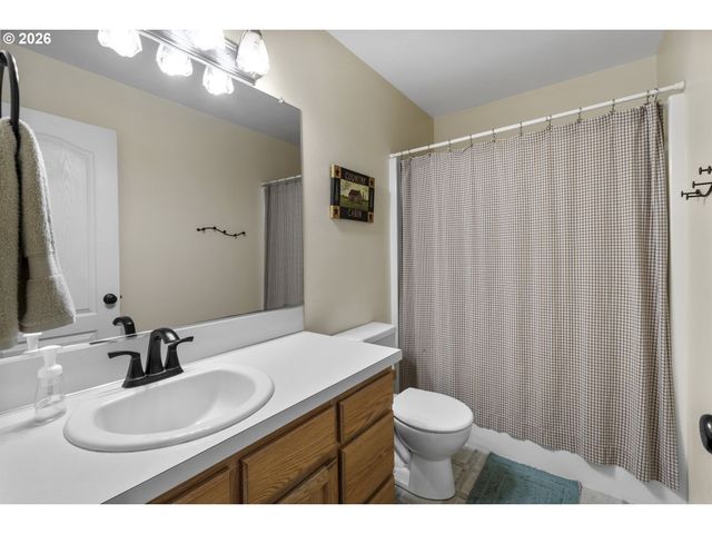 38714 Ne ELLIOTT Rd, Yacolt, WA 98675
