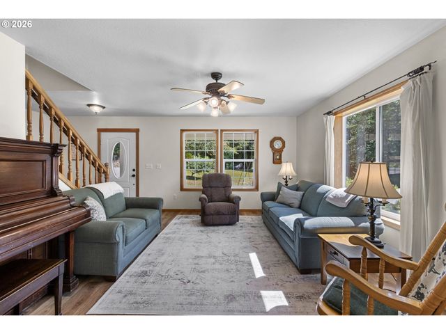 38714 Ne ELLIOTT Rd, Yacolt, WA 98675