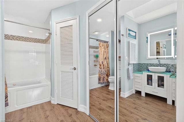 177 Forest Lakes BLVD 104, Naples, FL 34105