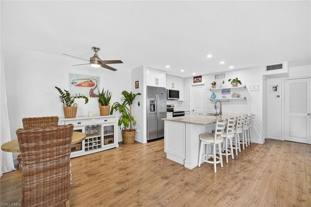 177 Forest Lakes BLVD 104, Naples, FL 34105