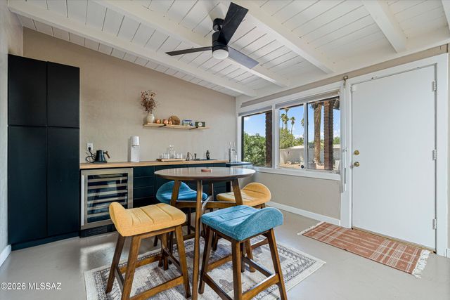 2711 N Kiva Place, Tucson, AZ 85715