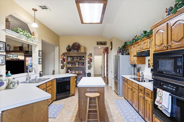 3520 Cedar Creek Lane, Sachse, TX 75048