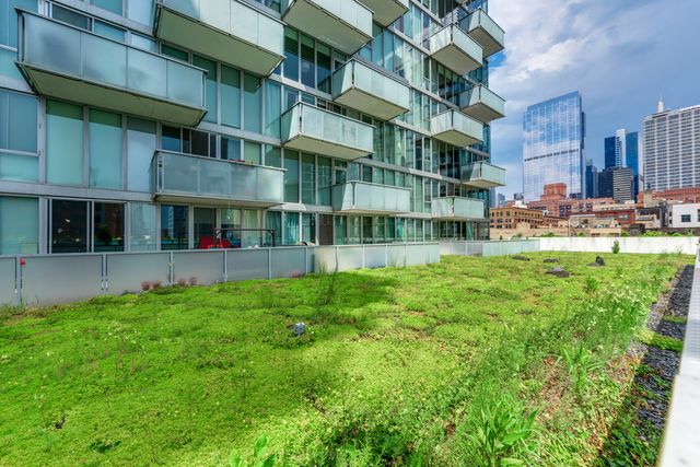 659 W RANDOLPH Street 1720, Chicago, IL 60661