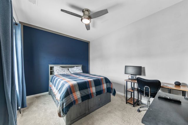 227 Stonewall Dr, Columbia, TN 38401