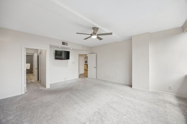 5200 Keller Springs Road 422, Dallas, TX 75248