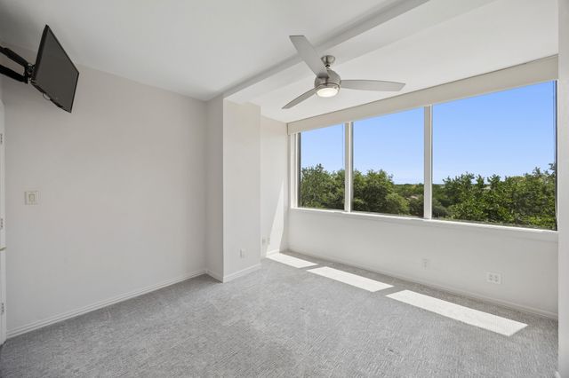 5200 Keller Springs Road 422, Dallas, TX 75248