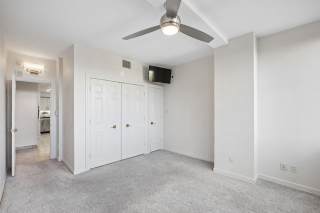 5200 Keller Springs Road 422, Dallas, TX 75248