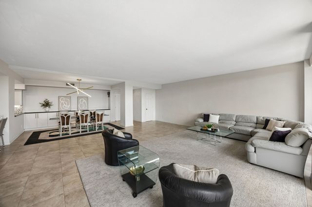 5200 Keller Springs Road 422, Dallas, TX 75248
