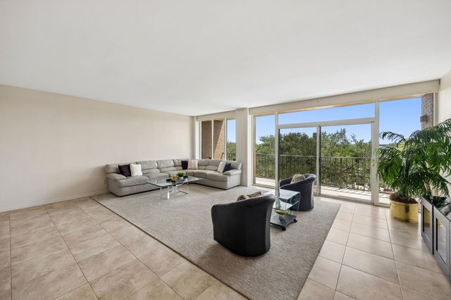 5200 Keller Springs Road 422, Dallas, TX 75248