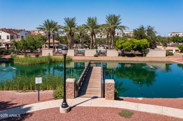 2629 S EQUESTRIAN Drive 107, Gilbert, AZ 85295