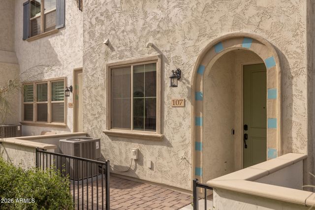 2629 S EQUESTRIAN Drive 107, Gilbert, AZ 85295