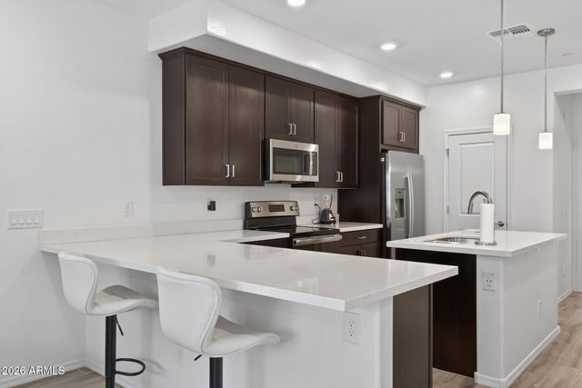 2629 S EQUESTRIAN Drive 107, Gilbert, AZ 85295