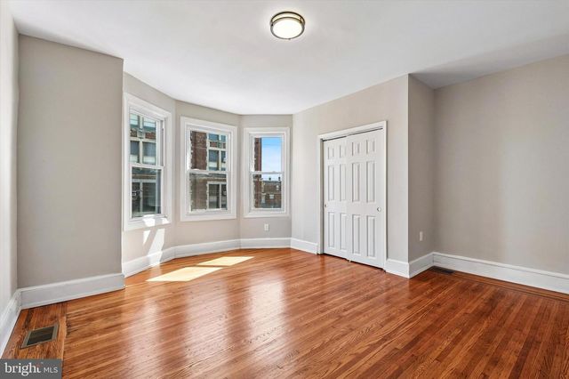 909 LINDLEY AVE, Philadelphia, PA 19141