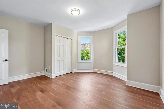 909 LINDLEY AVE, Philadelphia, PA 19141