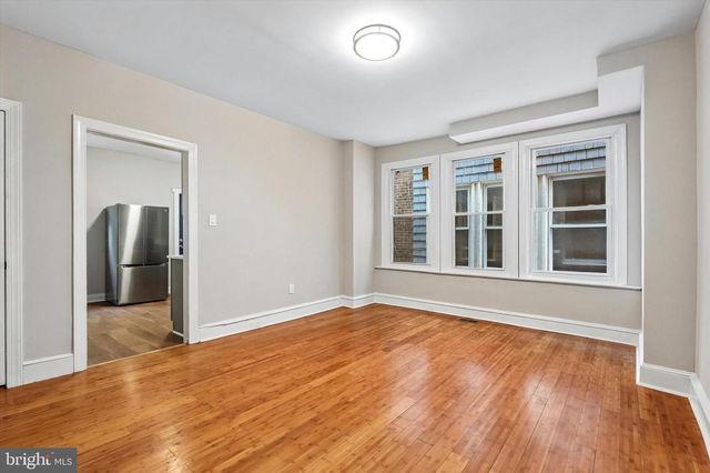 909 LINDLEY AVE, Philadelphia, PA 19141