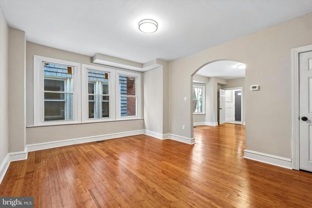 909 LINDLEY AVE, Philadelphia, PA 19141